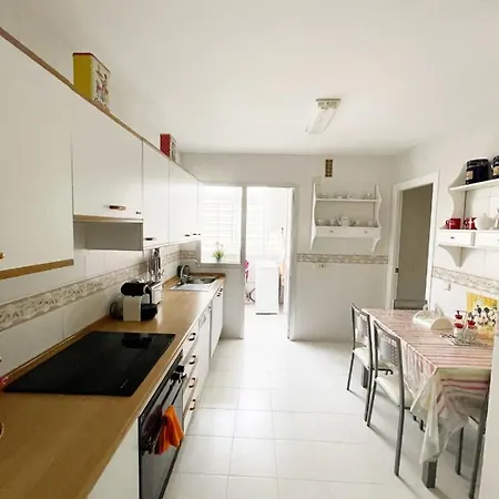 Bright Flat With Terrace Close To The Beach Appartement