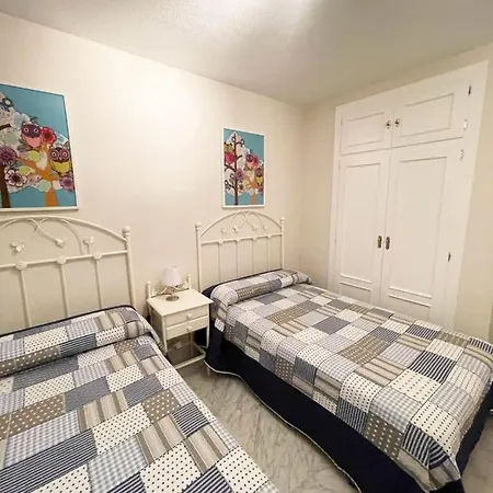 Bright Flat With Terrace Close To The Beach *